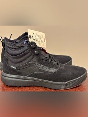 NWT Vans Cerus Hi MTE men size 8